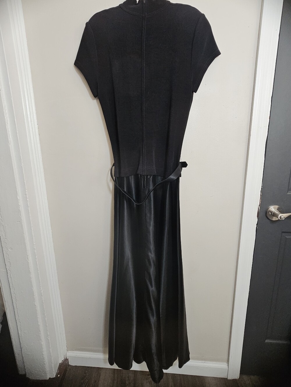 Vintage Tadashi Shoji Black Gown Belted Mock Neck Satin Skirt Evening Dress 14 - Picture 7 of 10